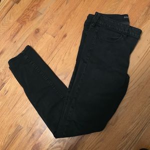 American Eagle Black jegging super stretch